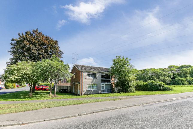 South View, Hazlerigg, NE13 2 bed apartment for sale