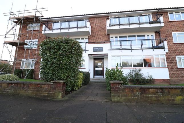 Edgware HA7 2 bed flat for sale