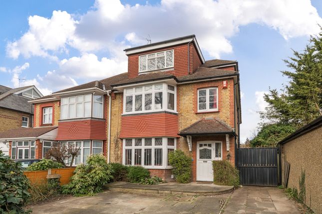 6 bedroom house for sale