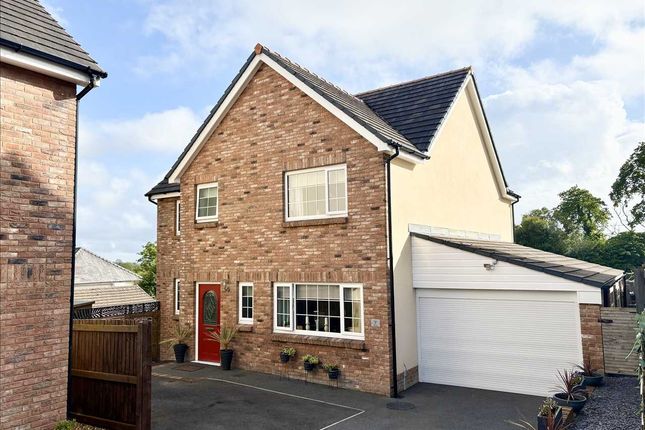 Clos Y Gat, GORSLAS, Llanelli 4 bed detached house for sale