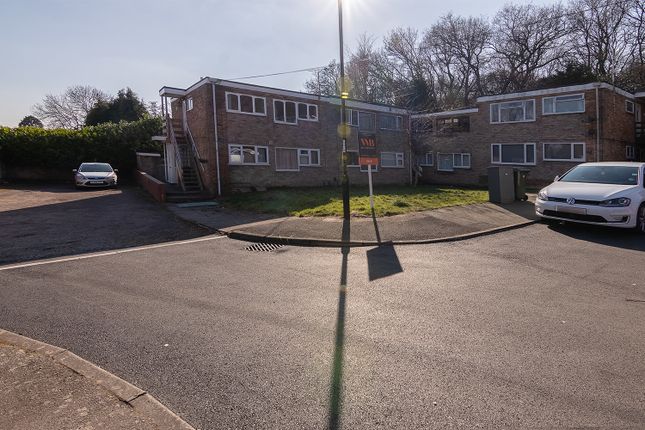 Woodcraft Close, Coventry CV4 2 bed flat for sale