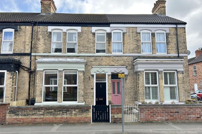 3 bed terraced house