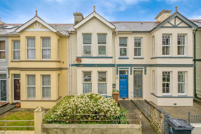 1 bedroom ground floor flat for sale