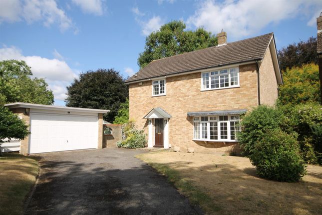 CAMILLA CLOSE, GREAT BOOKHAM, KT23 4 bed detached house for sale