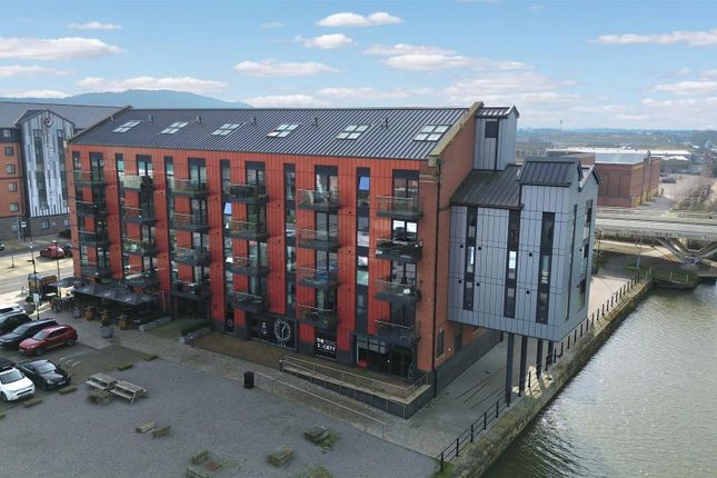 Provender, Bakers Quay, Gloucester Docks 2 bed duplex for sale