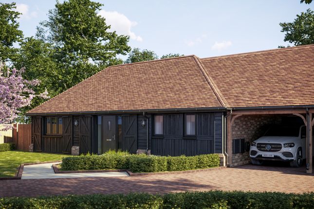 3 bedroom link detached house for sale