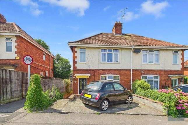 Studley Rise, Trowbridge BA14 3 bed semi