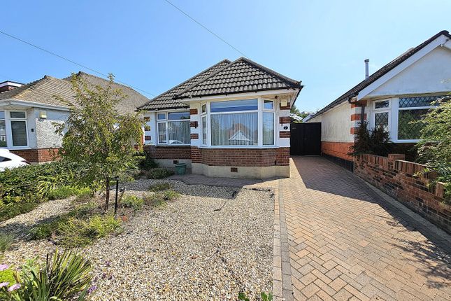 Kingsbere Road, Oakdale, Poole, BH15 3 bed detached bungalow for sale