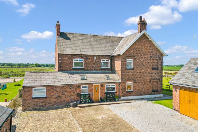 Pillmoss Lane, Lower Whitley, WA4 5 bed detached house for sale
