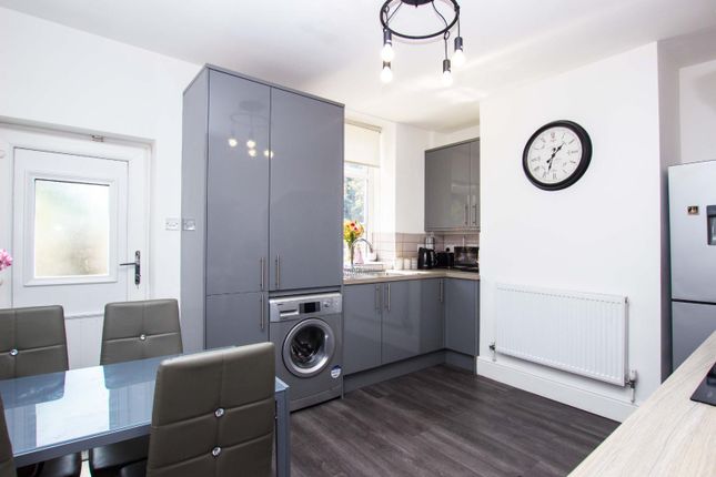 Olive Lane, Darwen 2 bed terraced house for sale
