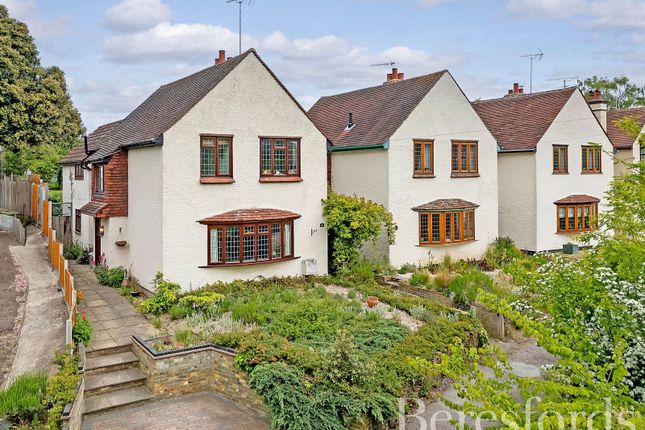 Bourne Road, Colchester, CO2 4 bed detached house for sale