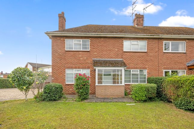 Robin Hoods Walk, Boston, PE21 3 bed semi
