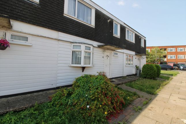 Harlow CM18 3 bed terraced house for sale