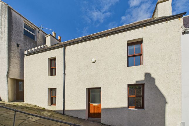 3 bed semi-detached house