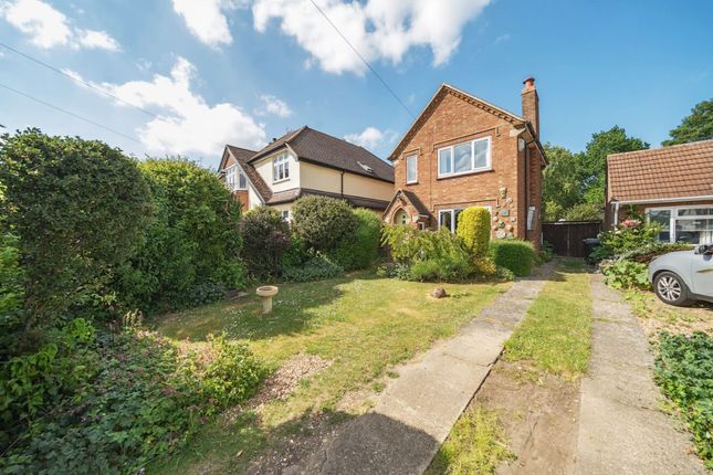 Molivers Lane, Bromham, Bedford 2 bed detached house for sale