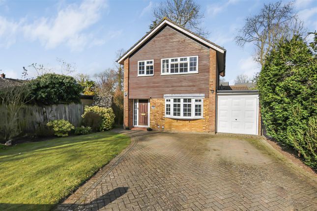 Ashridge Drive, Bricket Wood, St. Albans 3 bed house for sale