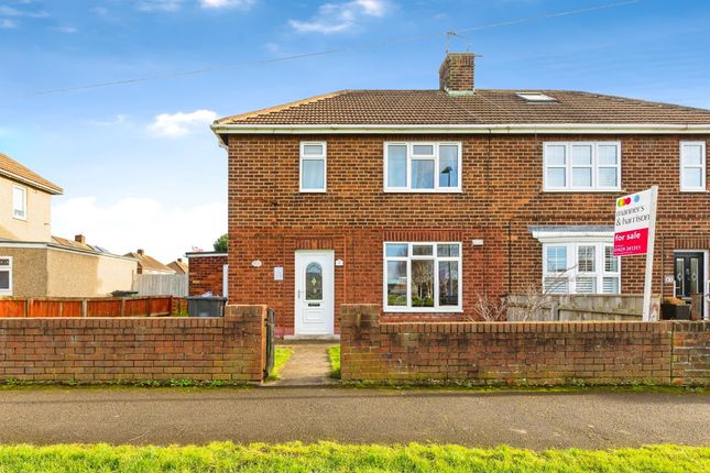 2 bedroom semi-detached house for sale