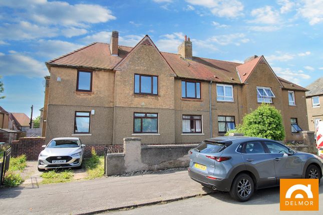 3 bedroom flat for sale