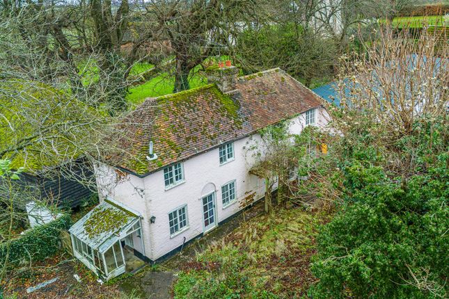 3 bed detached house