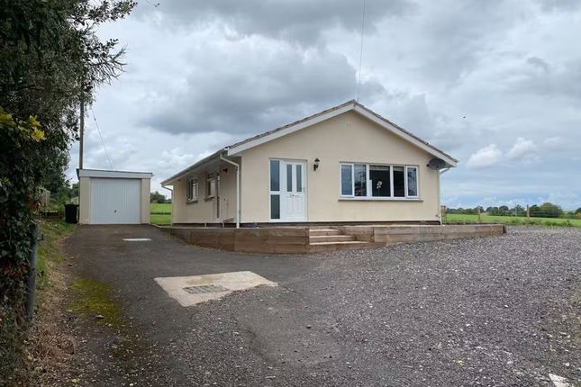 Berrow Green Road, Martley Worcester 3 bed detached bungalow for sale