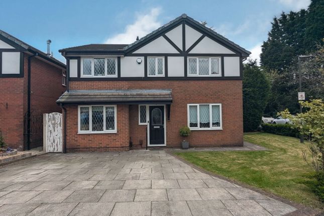 Sallowfields, Wigan WN5 4 bed detached house for sale