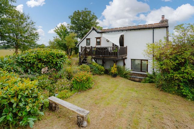 Morchard Bishop, Crediton, EX17 2 bed cottage for sale