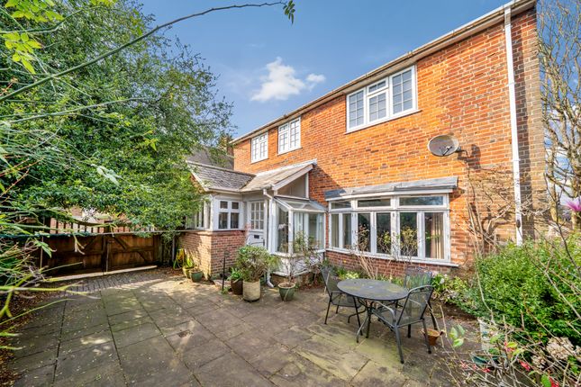 2 bedroom detached house for sale