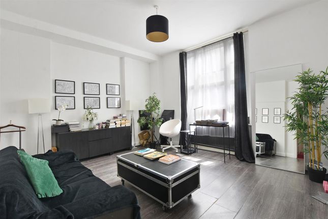 2 bed flat