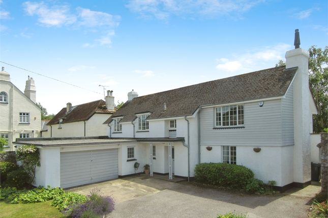 3 bed detached house