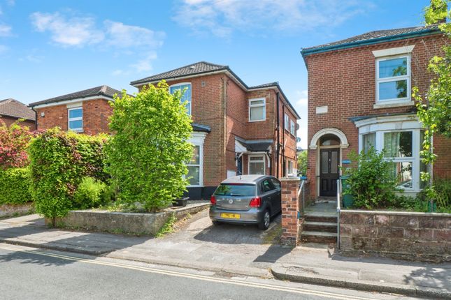 1 bedroom ground floor flat for sale