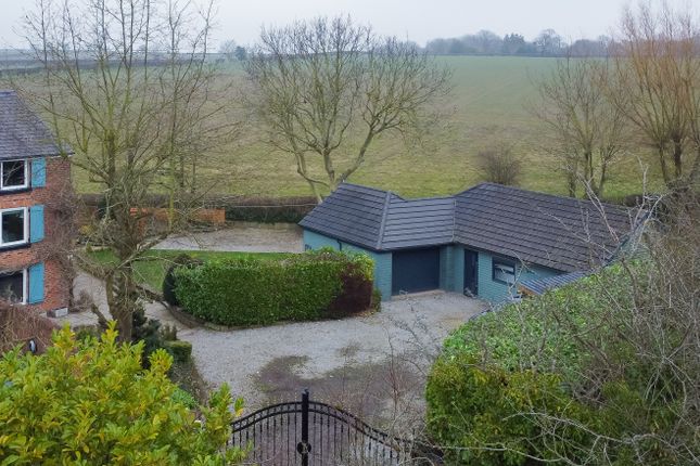 5 bedroom semi-detached house for sale