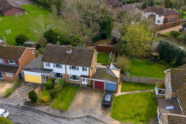 Dashfield Grove, Widmer End, HP15 6AJ 3 bed semi