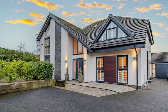 5 bedroom detached house for sale