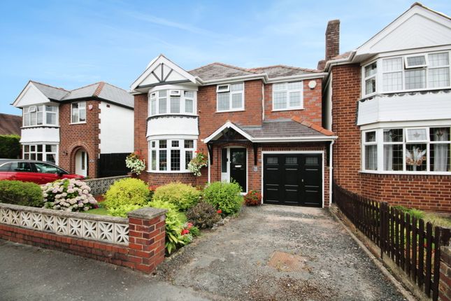 Oakfield Road, Stourbridge DY8 3 bed detached house for sale