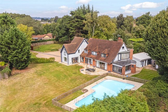 Alleyns Lane, Cookham Dean... 5 bed detached house for sale