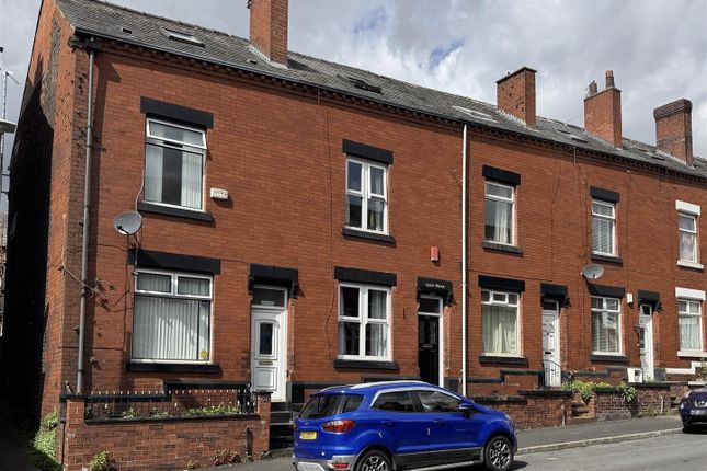 5 bedroom end of terrace house for sale