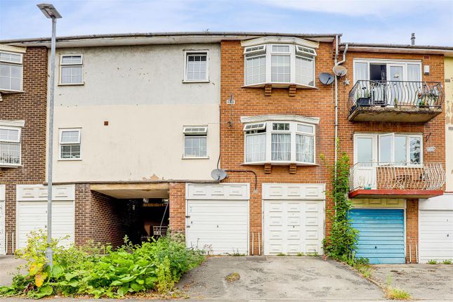 Colwick Lodge, Carlton NG4 2 bed maisonette for sale