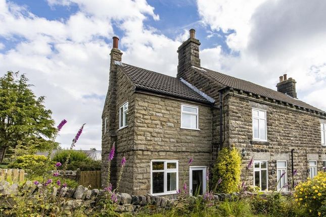 Quarry Lane, Alton, Chesterfield 3 bed cottage for sale
