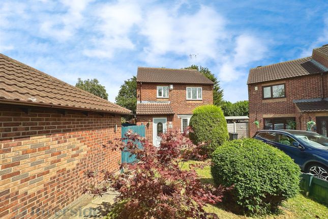 Brandon Way, Kingswood HU7 3 bed detached house for sale