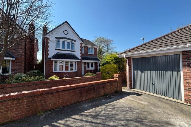 4 bed detached house