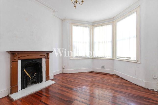 Keston Road, London, N17 1 bed apartment for sale