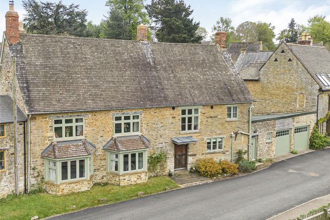 Sibford Ferris, Nr Banbury, Oxfordshire 4 bed detached house for sale