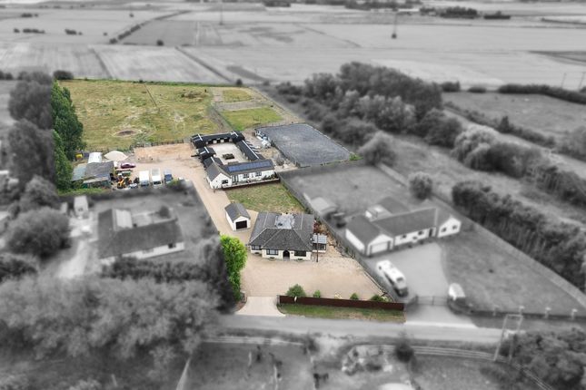 Ryefield Lane, Holbeach, PE12 6 bed detached bungalow for sale