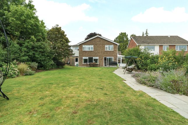 Chestnut Close, Hampshire GU30 5 bed detached house for sale