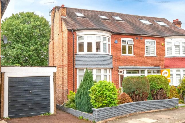 5 bedroom semi-detached house for sale