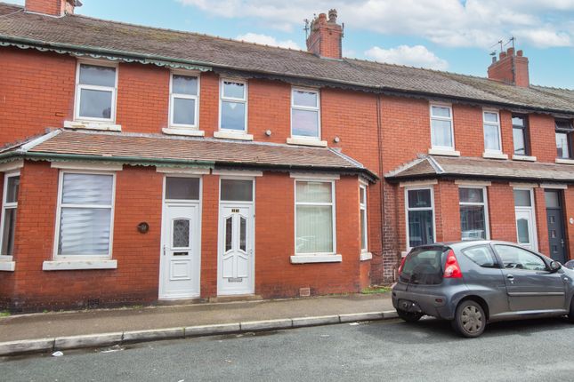 Gordon Road,  Fleetwood, FY7 3 bed terraced house for sale