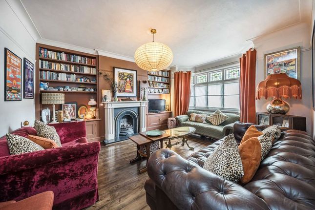 Cedarville Gardens, London SW16 3 bed semi