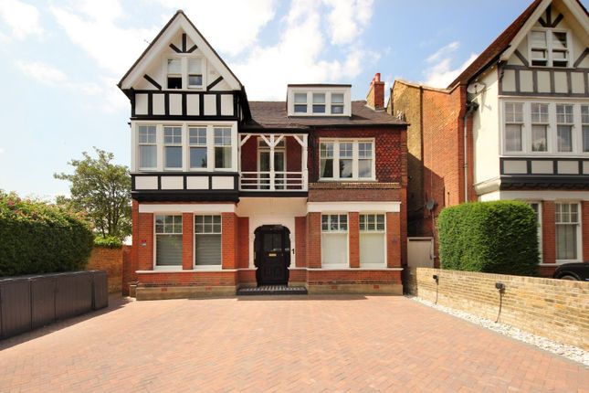 Corfton Road, London 2 bed apartment for sale