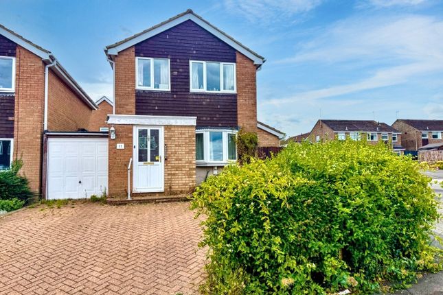 Link Way, Bugbrooke, NN7 3PS 4 bed detached house for sale