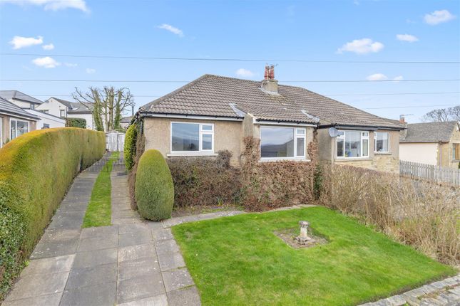 2 bedroom semi-detached bungalow for sale